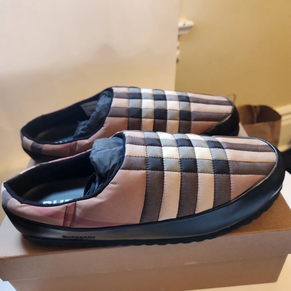 Burberry nylon/leather slipper size 50 BNWB - Picture 1 of 6